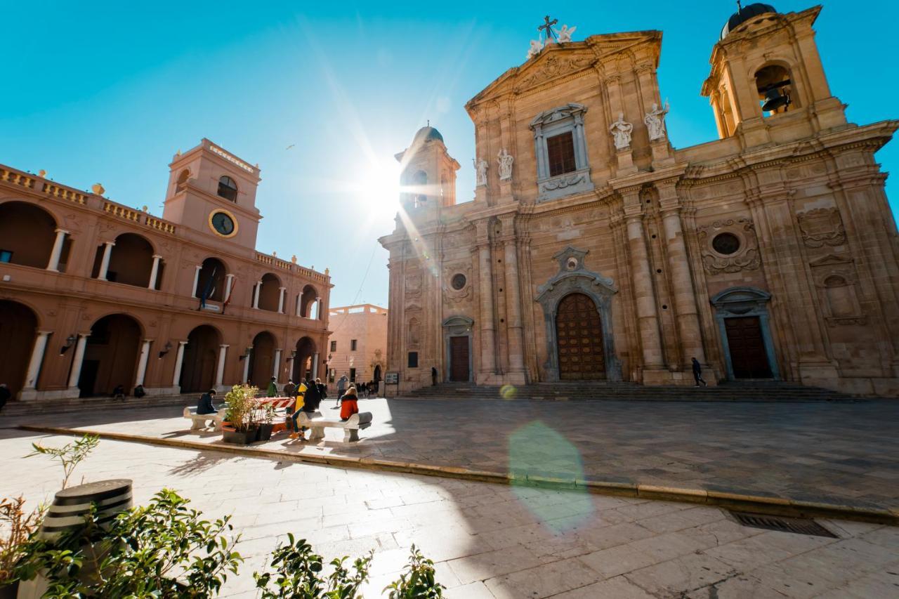 I Balconi Di Porta Mazara Bed & Breakfast Marsala Bagian luar foto