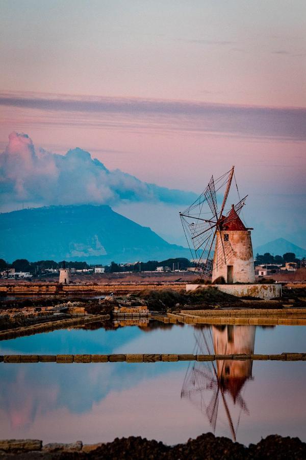 I Balconi Di Porta Mazara Bed & Breakfast Marsala Bagian luar foto