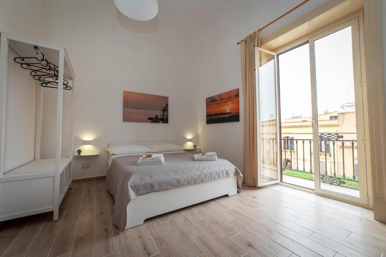 I Balconi Di Porta Mazara Bed & Breakfast Marsala Bagian luar foto