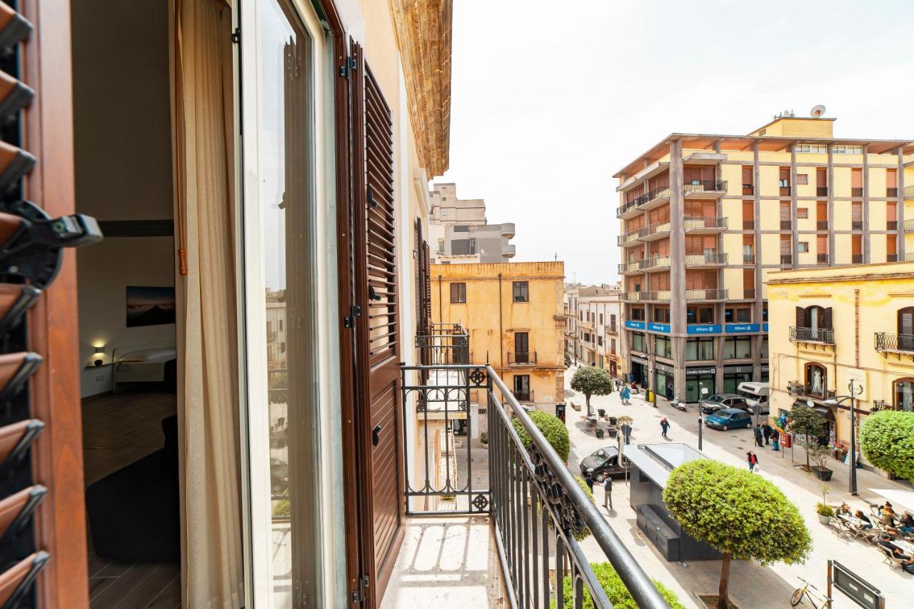 I Balconi Di Porta Mazara Bed & Breakfast Marsala Bagian luar foto